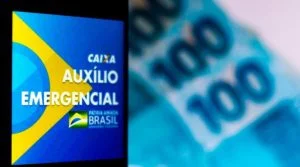 Leia mais sobre o artigo Justiça manda governo federal pagar auxílio emergencial ao Amazonas em 15 dias