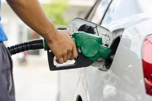 Leia mais sobre o artigo Prepare o bolso! Petrobras anuncia novo aumento da gasolina e do diesel