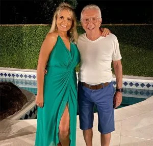 Leia mais sobre o artigo Carlos Alberto de Nóbrega é internado em São Paulo com Covid-19