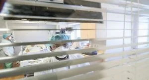 Leia mais sobre o artigo Covid-19: Hospital Albert Einstein tem lotação de 104%, com ocupação total e fila de espera