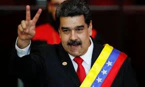 Leia mais sobre o artigo Maduro diz que Venezuela enviará mais oxigênio para Amazonas e Roraima