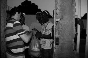 Leia mais sobre o artigo Caos na Pandemia: Migrantes em Manaus estão em situação de fome, diz padre Valdecir Molinari