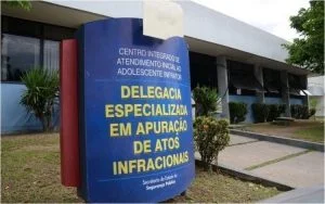 Leia mais sobre o artigo Adolescente é investigado por estuprar a própria irmã de 8 anos em Manaus