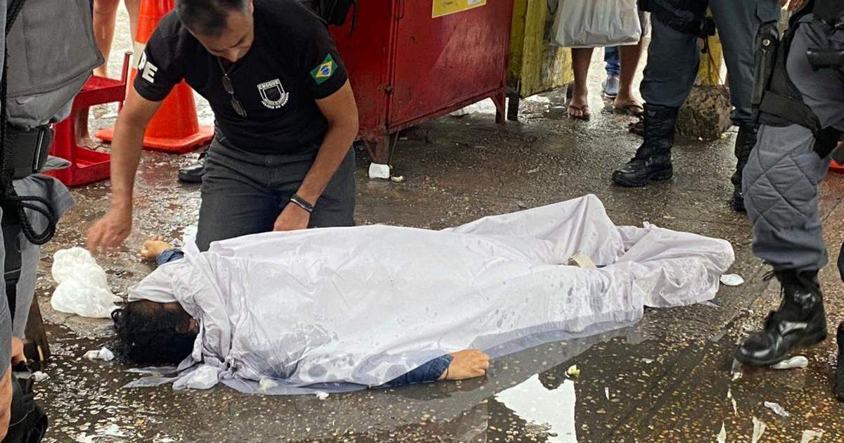 You are currently viewing Mulher é executada com seis tiros em banca no Centro de Manaus