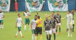 Leia mais sobre o artigo Com Spice de ‘vilão’, Manaus sofre empate nos minutos finais