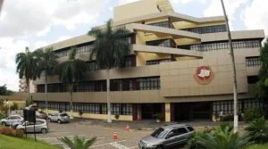Leia mais sobre o artigo Ministério Público pede afastamento do prefeito David e de médicos suspeitos de furarem a fila da vacina
