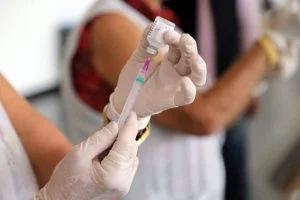 Leia mais sobre o artigo Prefeitura inicia cadastro de idosos de 60 a 69 anos para vacinação contra a Covid-19