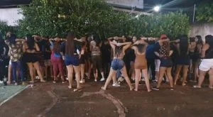 Leia mais sobre o artigo PM interrompe festa com mais de 100 pessoas em casa na Zona Norte de Macapá