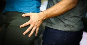 Leia mais sobre o artigo Homem é preso por se masturbar e apalpar mulher em ônibus na zona Leste de Manaus