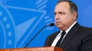 Leia mais sobre o artigo Pazuello deixa ministério investigado pela PF e durante pior momento da pandemia
