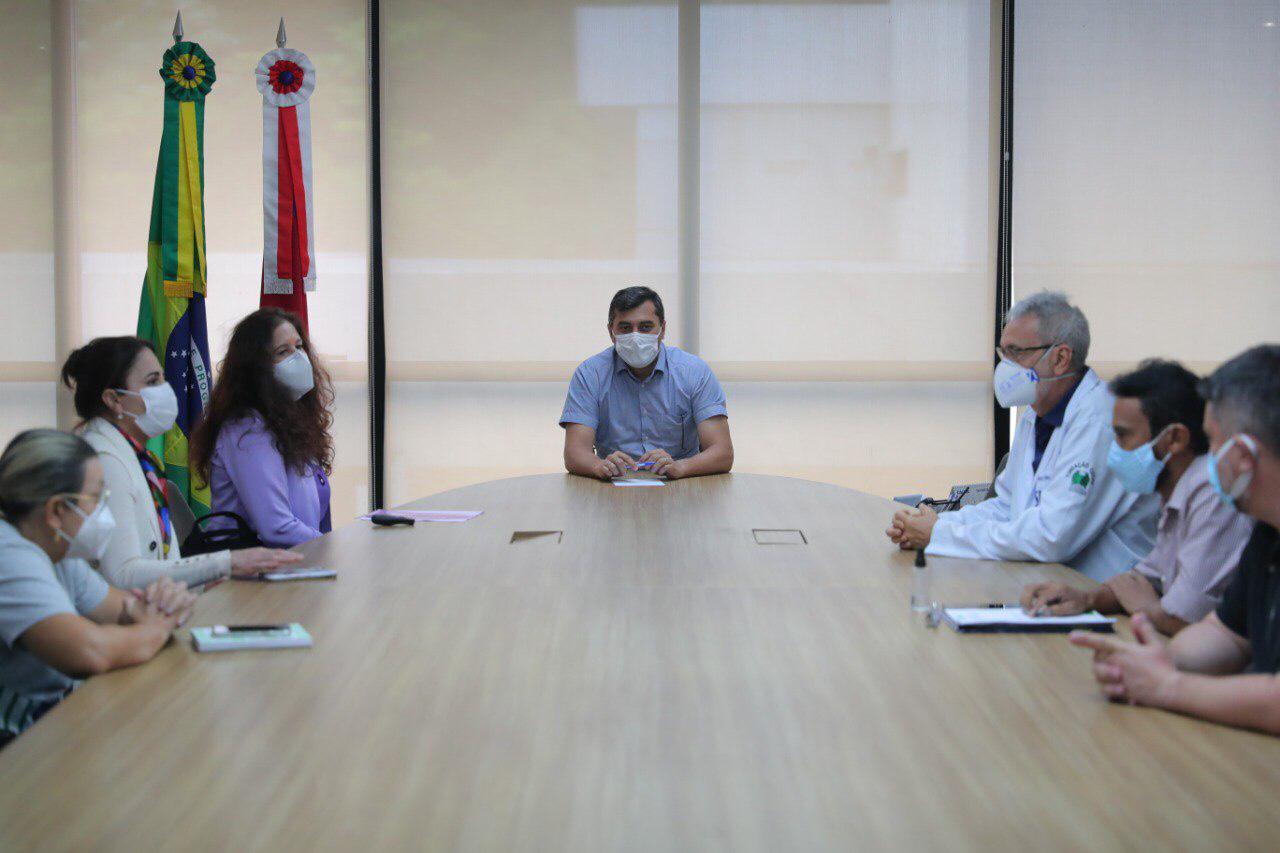 You are currently viewing Wilson Lima discute ampliação da política de prevenção do câncer de colo do útero no Amazonas