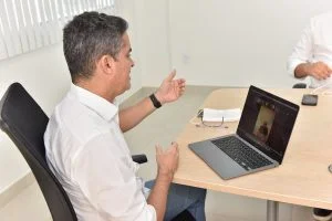 Leia mais sobre o artigo Prefeito se reúne com representantes do comércio local para ouvir demandas e sugestões