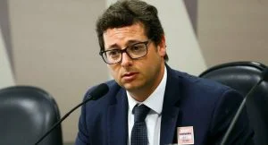 Leia mais sobre o artigo Wajngarten é exonerado da Secretaria Especial de Comunicação Social