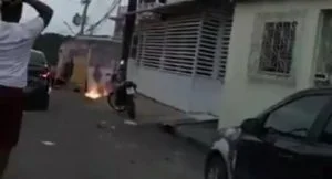 Leia mais sobre o artigo Homem morre eletrocutado após fio de alta tensão cair em cima de pula pula em Manaus