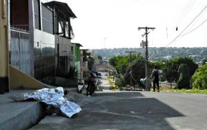 Leia mais sobre o artigo Casal de adolescentes torturado por traficantes é resgatado pela polícia no AM