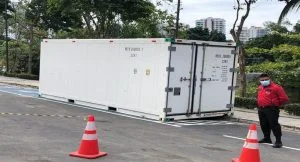 Leia mais sobre o artigo Com avanço da pandemia, governo do RS avalia adotar medida usada no AM e instalar contêineres frigoríficos em hospitais para armazenar corpos
