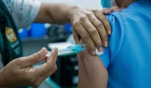 Leia mais sobre o artigo Começa amanhã cadastro de vacinação para pessoas com comorbidades em Manaus