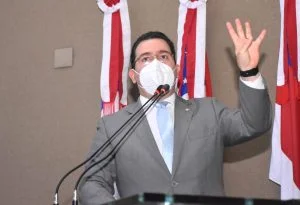 Leia mais sobre o artigo Denúncias de Wilker Barreto fazem TCE-AM barrar gastos de quase R$ 9 milhões do Governo em publicidade e reforma administrativa