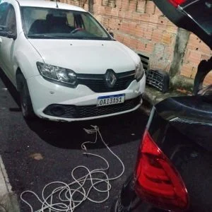 Leia mais sobre o artigo Motorista de aplicativo é resgatado após ser preso em porta-malas de carro durante sequestro na zona leste de Manaus
