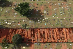 Leia mais sobre o artigo Pandemia acelera e Brasil atinge marca de 400 mil mortes pela Covid-19