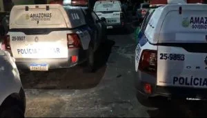 Leia mais sobre o artigo Foragido é baleado durante tiroteio em área vermelha de Manaus