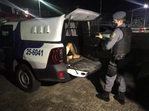 Leia mais sobre o artigo Filho se recusa a cortar o cabelo e mata o pai após discussão em Manaus