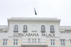 Read more about the article Copacabana Palace vai ser multado em mais de R$ 15 mil após festa para 500 pessoas