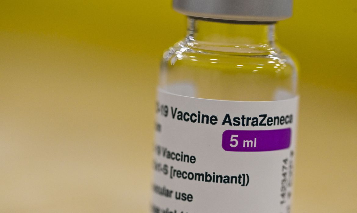 You are currently viewing Governo anuncia distribuição de doses para a próxima segunda