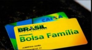 Read more about the article Auxílio emergencial é pago a beneficiários do Bolsa Família