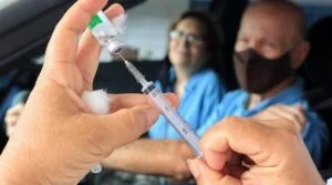 Leia mais sobre o artigo Amazonas vai receber mais 56 mil doses de vacinas contra Covid-19 nesta terça-feira