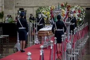 Leia mais sobre o artigo Após velório, corpo do prefeito Bruno Covas é levado em cortejo pelas ruas de SP