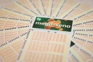 Leia mais sobre o artigo Mega-Sena, concurso 2.370: ninguém acerta as seis dezenas e prêmio acumula em R$ 27 milhões