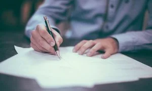 Leia mais sobre o artigo Concursos com inscrições abertas em 2021 oferecem vagas para Manaus e interior do AM; Veja lista