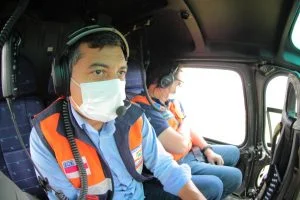 Leia mais sobre o artigo Wilson Lima e secretário Nacional de Defesa Civil sobrevoam municípios afetados pela cheia no AM