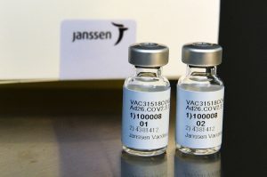 Read more about the article EUA autorizam envio de 3 milhões de doses da vacina da Janssen ao Brasil