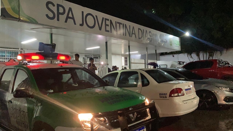 You are currently viewing Homem é morto e primo é baleado enquanto jantavam em Manaus