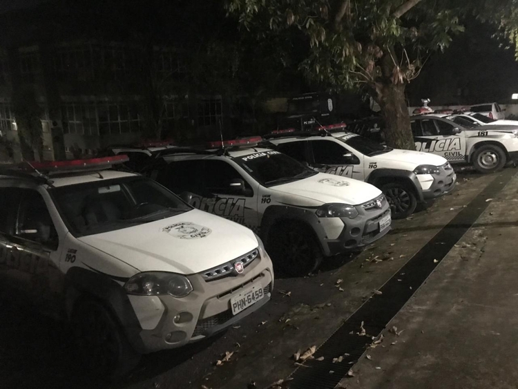No momento, você está visualizando Viaturas são recolhidas de delegacias para evitar ataques do CV em Manaus