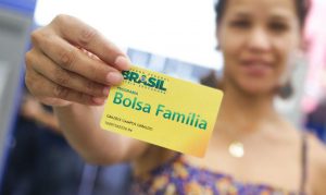 Read more about the article Presidente Bolsonaro anuncia novo valor do Bolsa Família