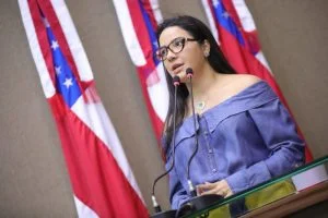 Leia mais sobre o artigo Nova polêmica envolvendo Deputada Mayara: segundo advogado ela mantém nove funcionários fantasmas na ALEAM