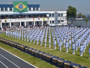 Read more about the article Marinha do Brasil tem inscrições abertas para sete concursos públicos