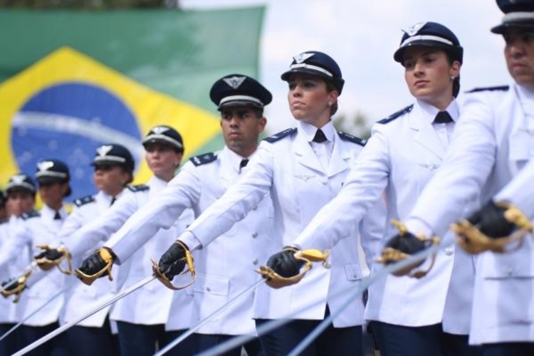 You are currently viewing FAB abre concurso no Amazonas com salário de R$ 7.315