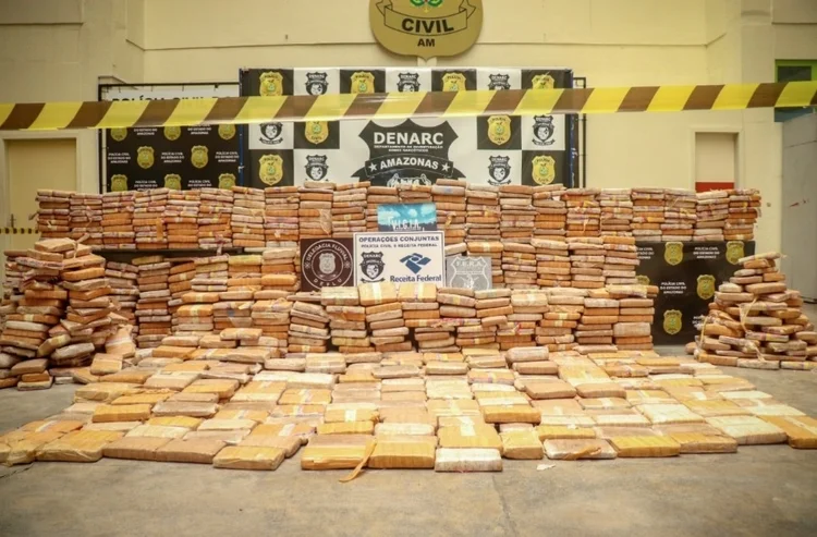 No momento, você está visualizando Mais de 17 toneladas de drogas foram apreendidas no Amazonas em cinco meses