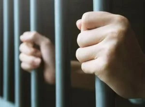 Leia mais sobre o artigo Homem vai parar na cadeia após estuprar adolescente em Manaus