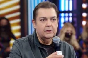 Leia mais sobre o artigo Faustão passa por cirurgia no Hospital Albert Einstein, em São Paulo