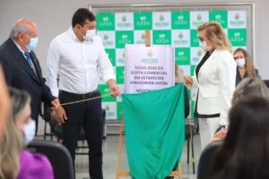 Leia mais sobre o artigo Governador Wilson Lima destaca crescimento de 52% no número de abertura de novas empresas no AM