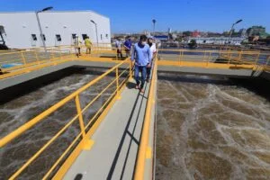 Leia mais sobre o artigo Governador do Amazonas inaugura a maior Estação de Tratamento de Esgoto do Norte do país