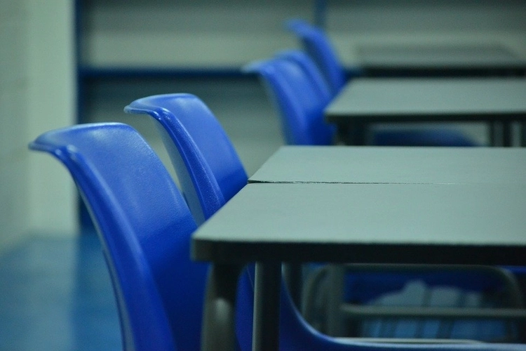 You are currently viewing Professor é preso por estuprar aluna de 10 anos dentro de escola em Manaus