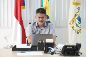 Leia mais sobre o artigo Prefeito de Manaus participa de reunião sobre educação e transporte coletivo com representantes de todo país