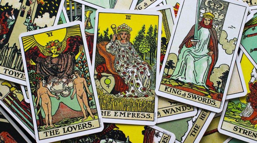 ‘WitchTok’: o novo fascínio pela astrologia e o ocultismo na era do Tiktok 1