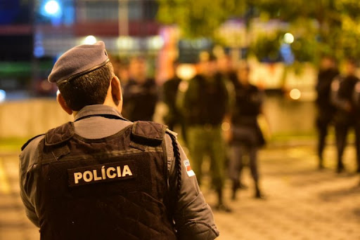 You are currently viewing Câmara dos Deputados aprova punição mais severa para quem matar policial